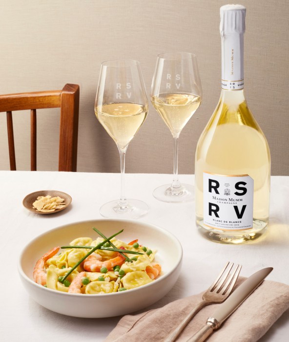 RSRV Blanc de Blancs et ses tortellinis aux crevettes et aux petits pois 